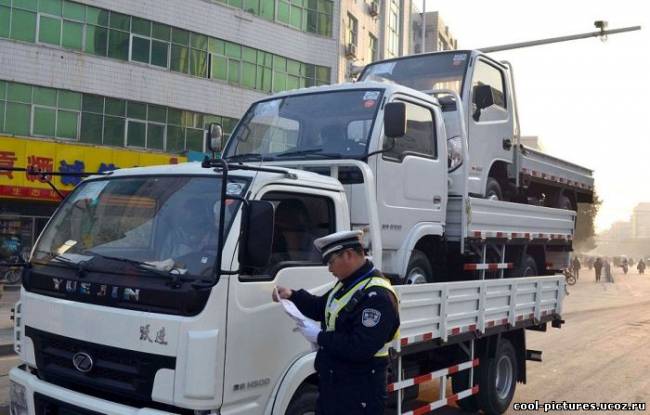 Легкие китайские грузовики