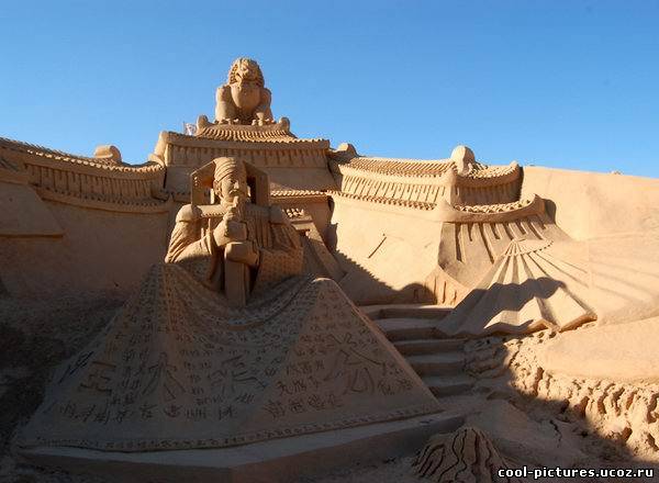 Выставка песчаных скульптур